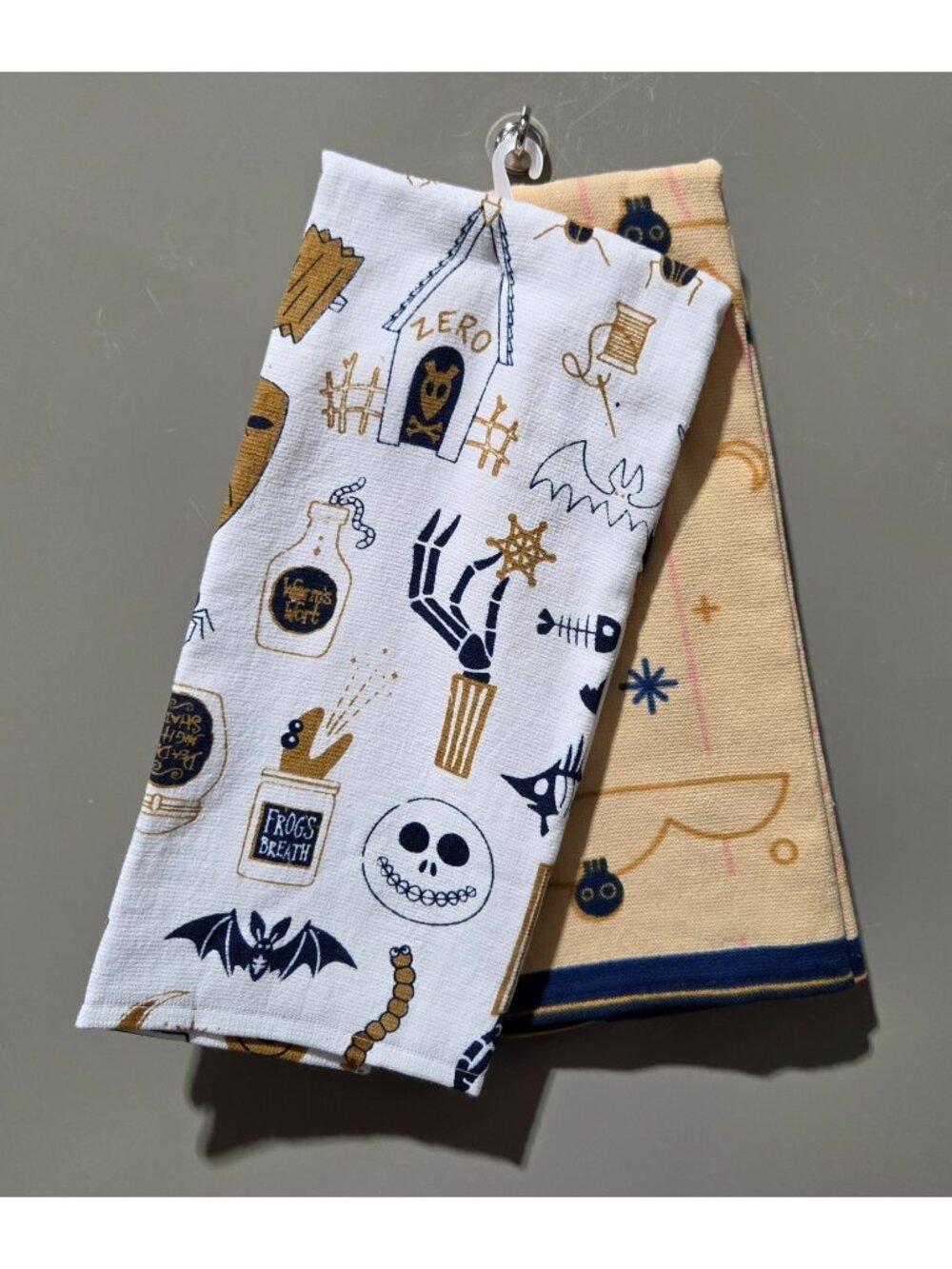 Disney Nightmare Before Christmas Pumpkin King Halloween Theme Kitchen Towel Set - Picture 2 of 5